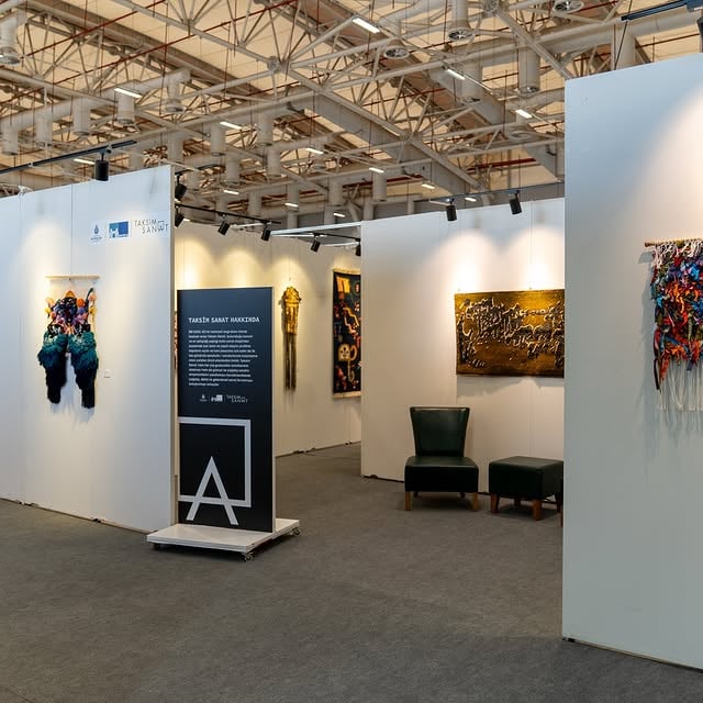 İBB Kültür AŞ, ArtContact İstanbul'da Sanatçıları Destekledi