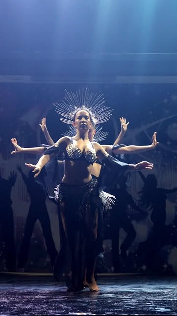 Oz Hotels Sui Resort'ta Işık ve Müzik Gösterileri Dikkat Çekiyor