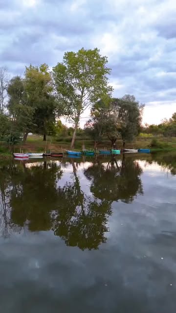 Bartın Irmağı, Sonbaharda Ziyaretçilerine Görsel Şölen Sunuyor