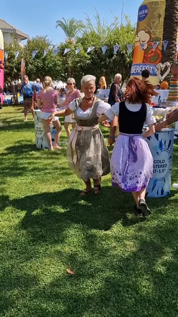 Side Breeze Hotel'de Geleneksel Oktoberfest Coşkusu Yaşandı