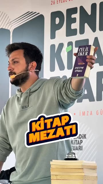 Pendik Kitap Fuarı'nda Mezat Heyecanı Başladı