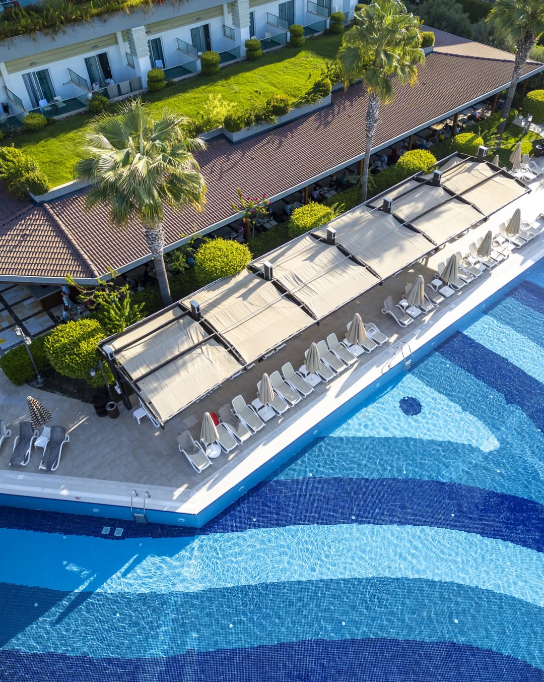 Adalya Ocean Deluxe, Tatilcilere Deniz Manzaralı Konfor Sunuyor