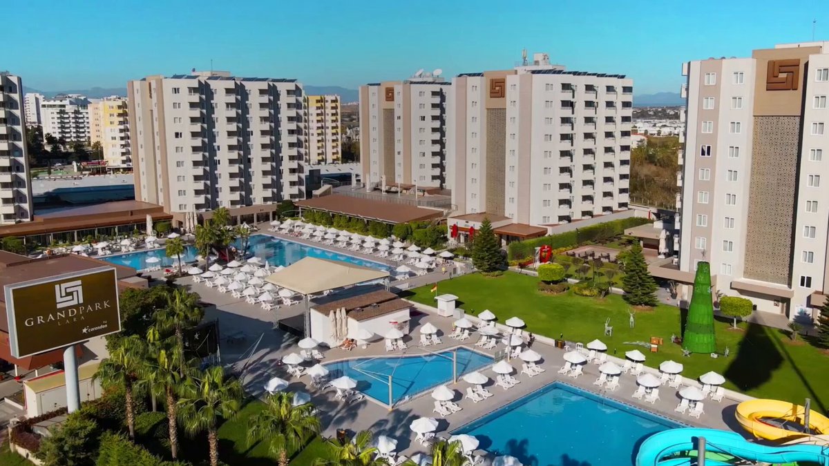 Grand Park Lara'da Yaz Tatili Keyfi