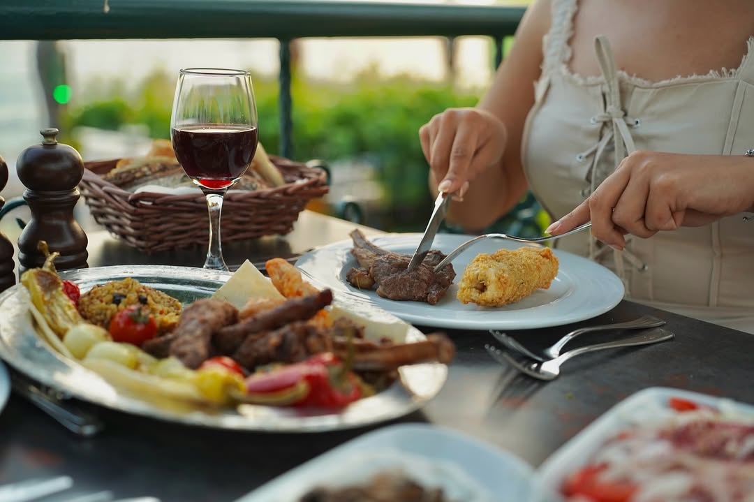 Galeri Resort Hotel'de Gün Batımı Keyfi: Sunset Terrace Restaurant Hizmete Açıldı