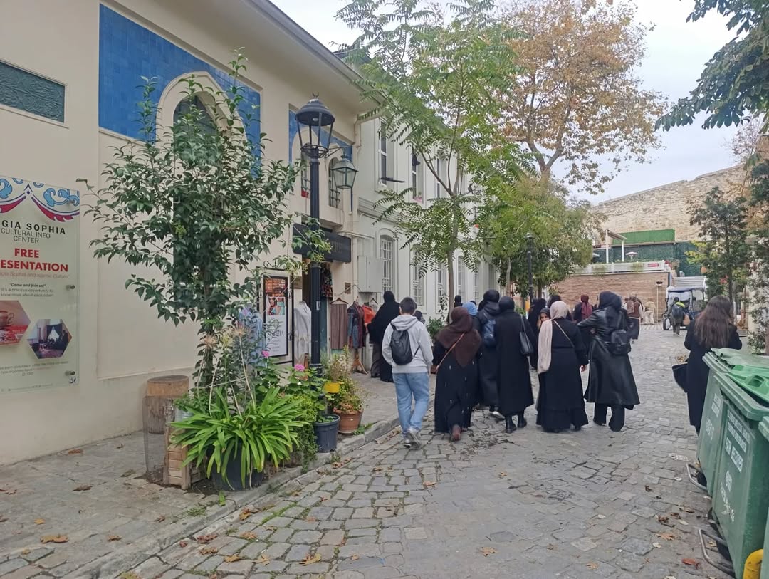 Sultanbeyli Belediyesi Tarih ve Kültür Gezisi Düzenledi