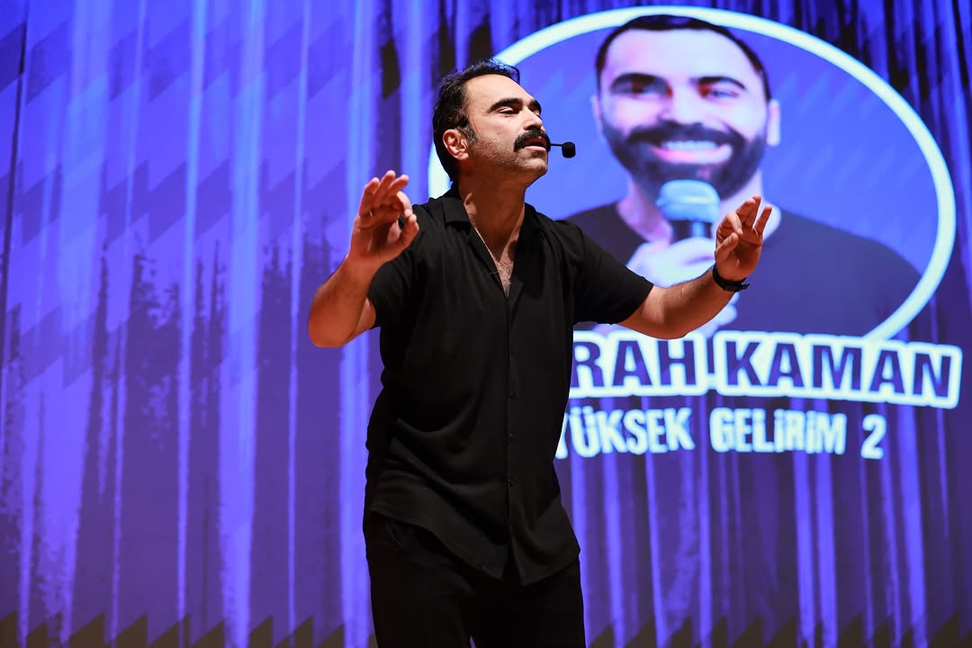 Emrah Kaman, Bağcılar Kültür Sanat Sahnesi'nde Seyirciyle Buluştu