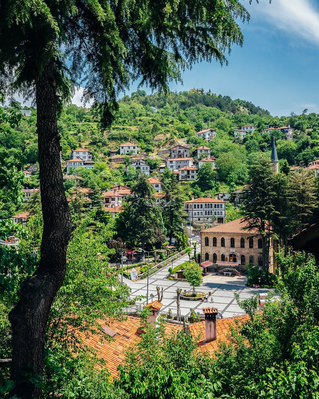 Göynük, Bolu'nun Tarihi ve Sakin Dokusuyla Öne Çıkıyor