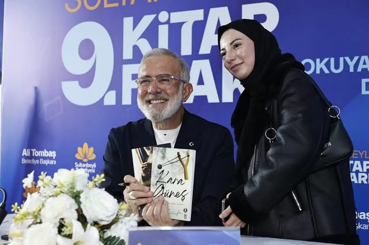 İstanbul Sultanbeyli'de Kitap Fuarı'na Katılım
