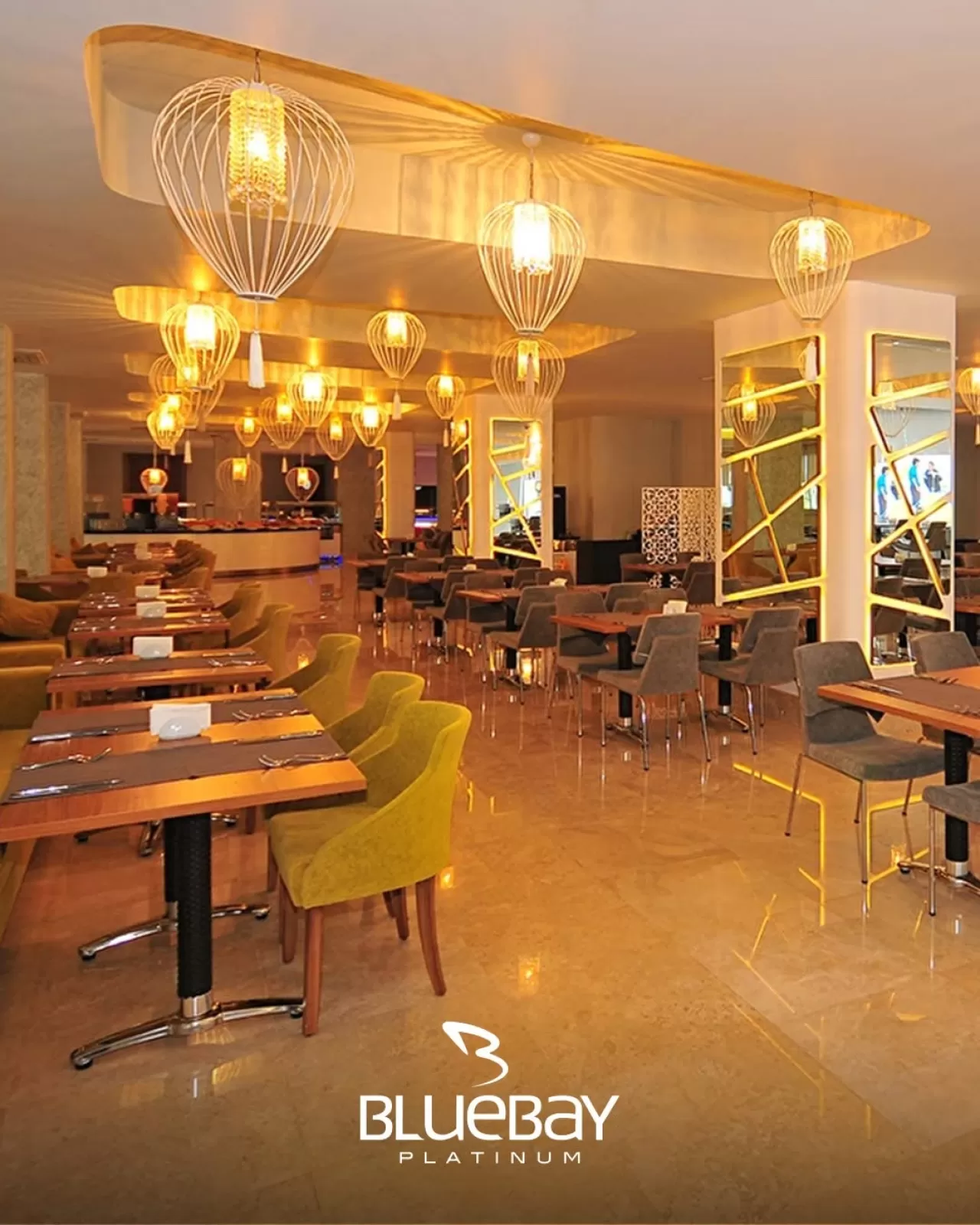 Blue Bay Platinum, Marmaris'te Şık Atmosfer ve Özel Lezzetler Sunuyor