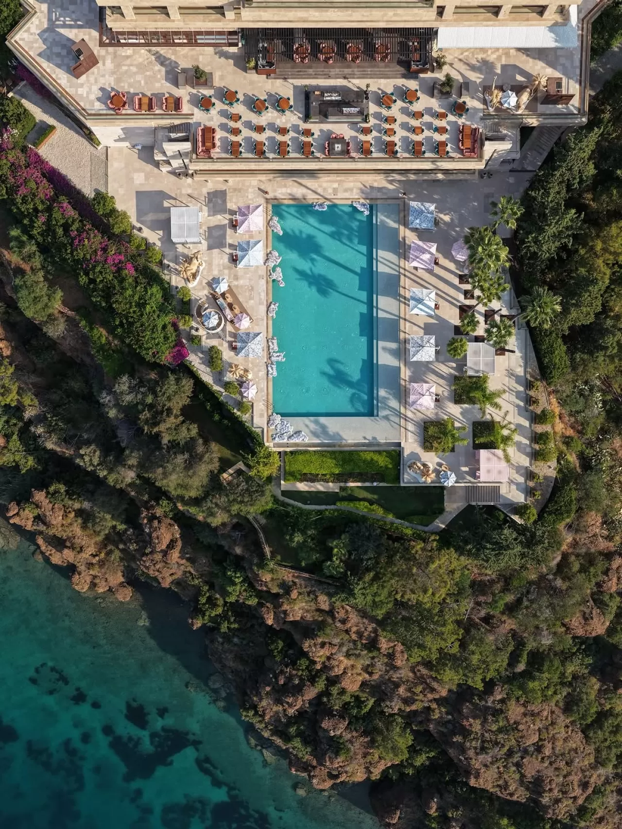 D Maris Bay, 22 Nisan'da Kapılarını Açıyor