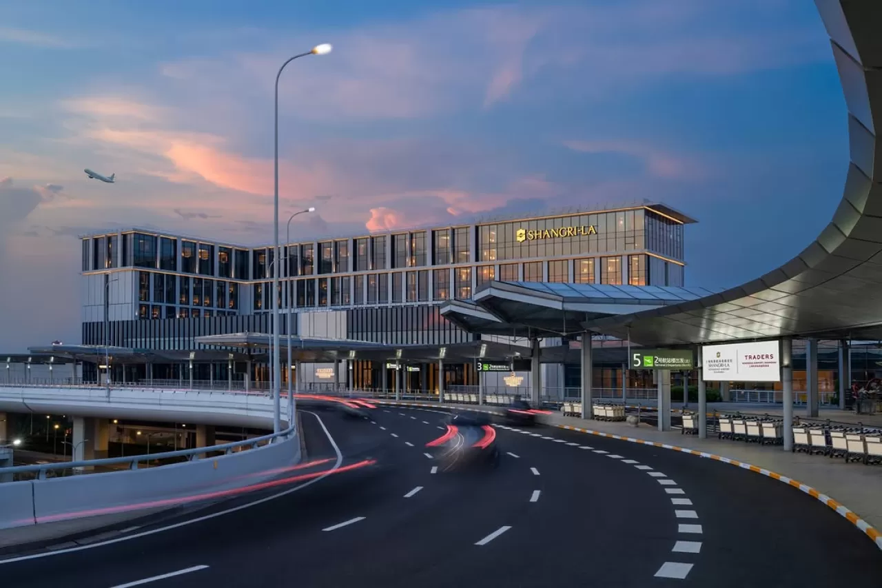 Shangri-La ve Traders Markaları, Şangay Hongqiao Havalimanı'nda Açıldı