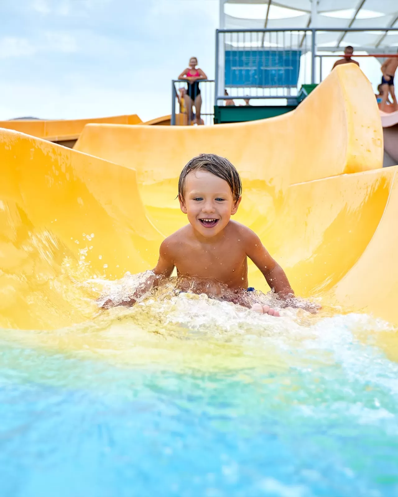 Royal Taj Mahal Oteli, Aile Odaklı Konaklama Deneyimi Sunuyor